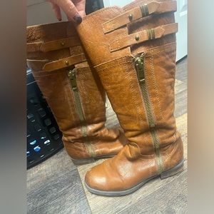 Super cute tan boots sz 9